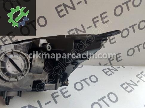 Opel Insignia Sağ Ön Far çıkma parça