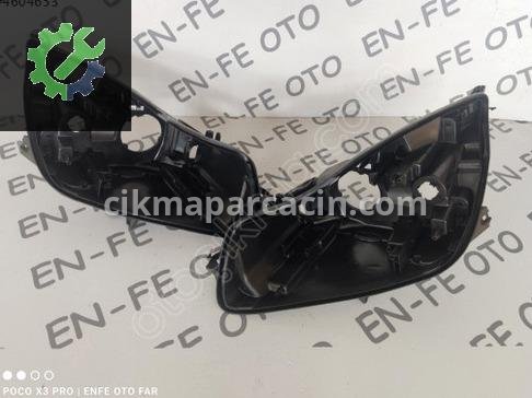 Opel Insignia Far Kasası çıkma parça