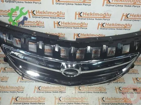 Opel Insignia Ön Tampon çıkma parça