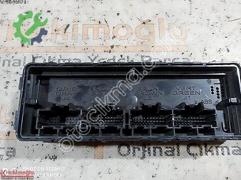 Opel Adam 13591701 çıkma parça