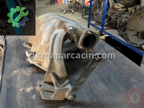Opel Vectra Emme Manifoldu çıkma parça
