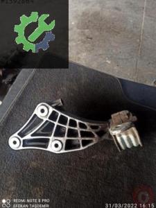 Opel Vectra A Motor Bağlantı Ayağı Ve Takozu Çıkma Orjinal
