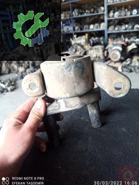 Opel Vectra Motor Takozu & Kulağı 90446842 çıkma parça
