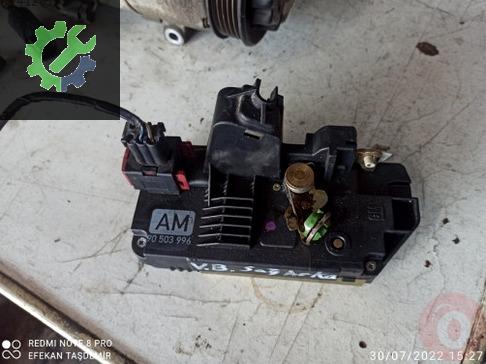 Opel Vectra Kapı Kilidi 90 503 996 çıkma parça