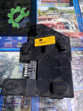 Opel Vectra Sağ Arka Stop 90568052 çıkma parça