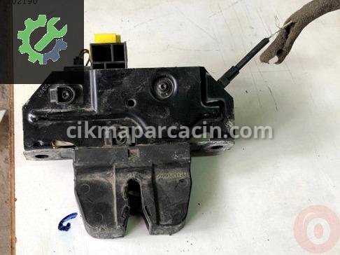 Opel Vectra Bagaj Kilidi 90180104 çıkma parça