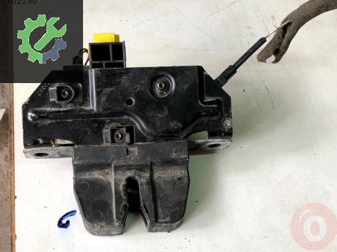 Opel vectra bagaj kilidi cikma 90180104