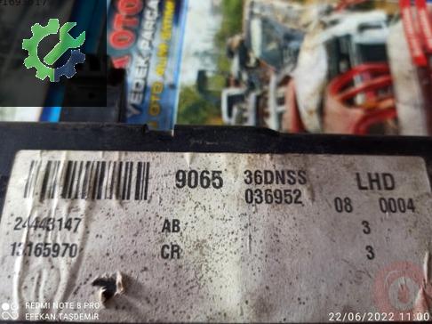 Opel Vectra Sigorta Kutusu 24443147 çıkma parça