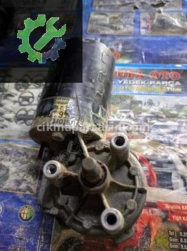 Opel Vectra Ön Silecek Motoru çıkma parça