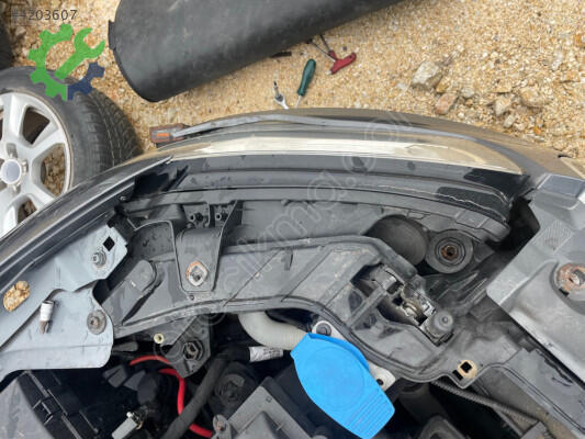 Audi A3 Far çıkma parça