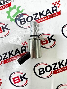 Volkswagen Golf Eksantrik 04E906455P çıkma parça