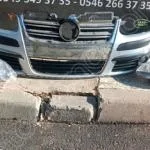 Orjinal Çıkma Jetta Ön Tampon – Eski Kasa Sağ/Sol Far Dahil