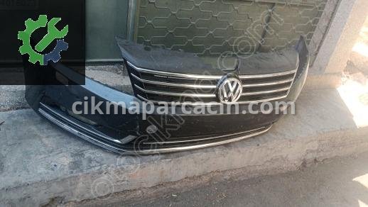 Volkswagen Passat Ön Tampon çıkma parça