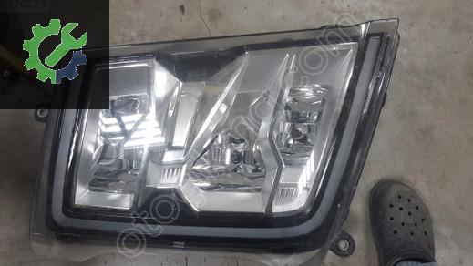 Ford Fusion Sağ Ön Far çıkma parça
