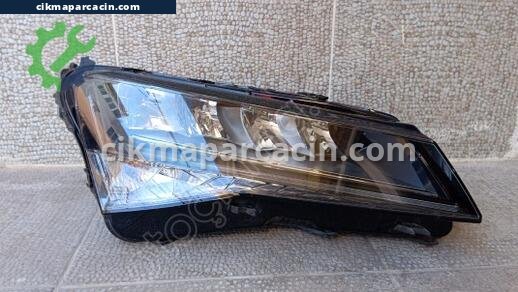 Skoda Superb Far çıkma parça