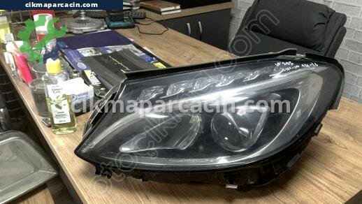 Mercedes-Benz C180 Sol Ön Far çıkma parça