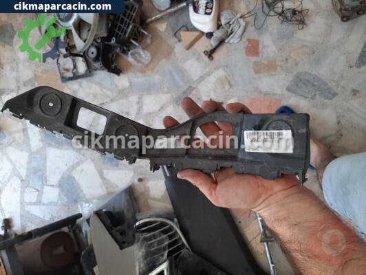 Volkswagen Polo Tampon Braketi çıkma parça