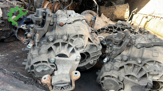 Volkswagen Transporter Şanzıman Komple çıkma parça