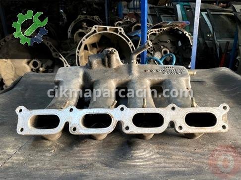 Volkswagen Passat Emme Manifoldu çıkma parça