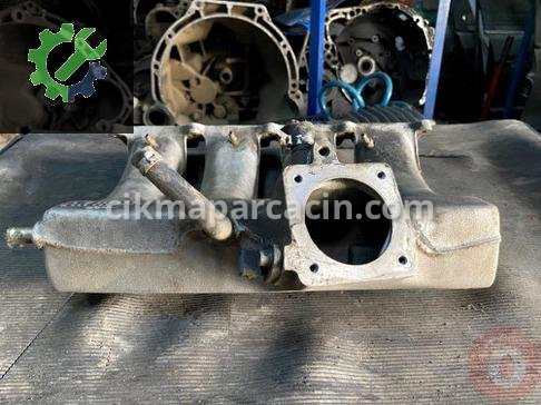 Volkswagen Passat Emme Manifoldu çıkma parça