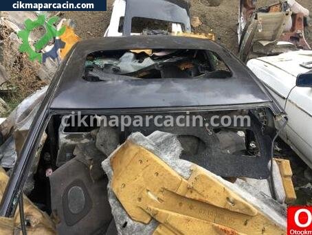 Volkswagen Passat Tavan çıkma parça