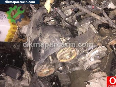 Volkswagen Passat Silindir Kapağı çıkma parça