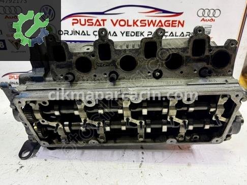 Volkswagen Passat Silindir Kapağı 03L 103 373 E çıkma parça