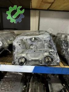 PASSAT 2.0TDİ ÇIKMA ORJİNAL DOLU SİLİNDİR KAPAĞI