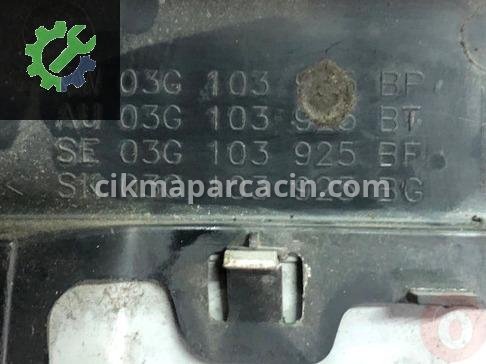 Volkswagen Passat Külbütör Kapağı 03G103925BP çıkma parça