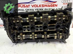 PASSAT B5 1.8 EGRSİZ ÇIKMA SİLİNDİR KAPAĞI