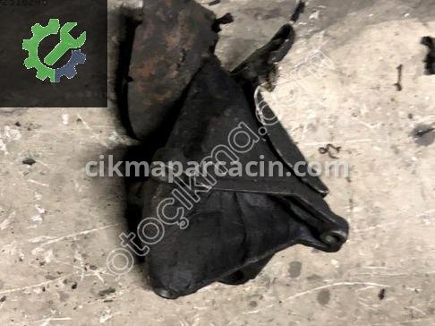 Volkswagen Passat Şanzıman Kulağı çıkma parça