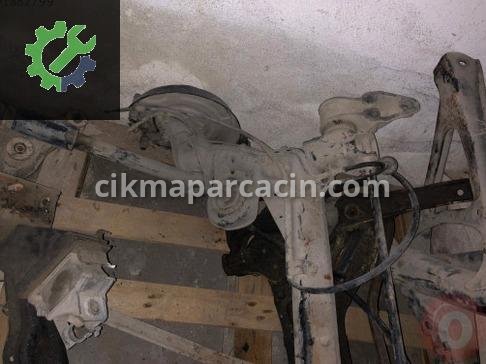 Volkswagen Passat Arka Dingil çıkma parça