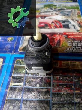 Honda Civic Far Motoru 007878 çıkma parça