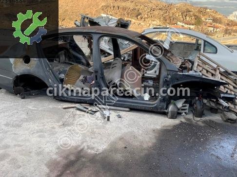 Volkswagen Passat Sağ Sürgülü Kapı çıkma parça