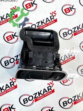 Volkswagen Passat Havalandırma Izgarası 3AB819701 çıkma parça