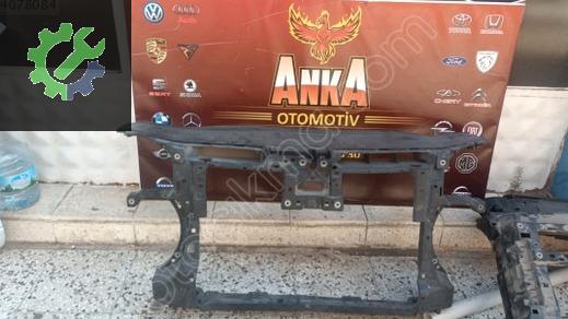 Volkswagen Passat Arka Panel çıkma parça