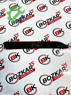 Volkswagen Passat Tampon Reflektörü 3G0945106A çıkma parça