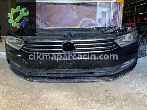 Volkswagen Passat Ön Tampon çıkma parça
