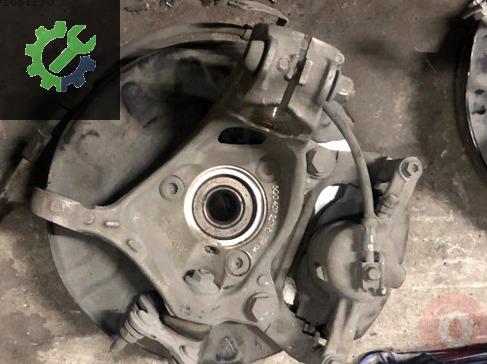 Passat B8 on aks tasiyici cikma 5Q0407257C /5Q0407258C