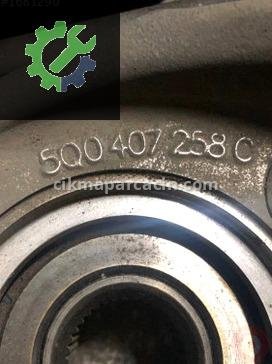 Volkswagen Passat Porya 5Q0407257C çıkma parça