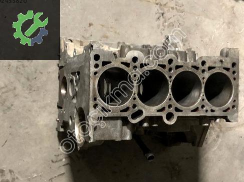 2023 Volkswagen Passat Blok Çıkma Parça Kayseri