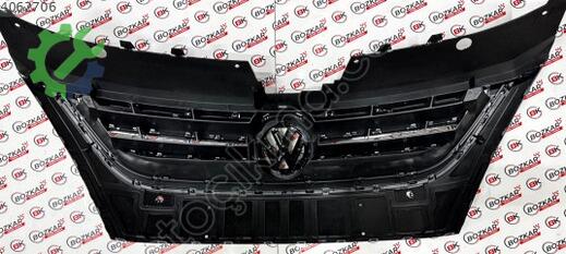 Volkswagen Passat Panjur 3C8853651Q çıkma parça