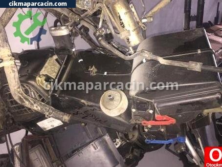 Volkswagen Passat Kalorifer çıkma parça