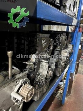 Volkswagen Passat Yarım Motor çıkma parça