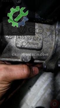 Volkswagen Passat Emme Manifoldu 03G129637A çıkma parça