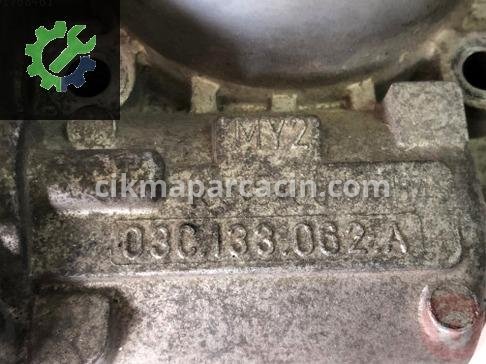 Volkswagen Passat Gaz Kelebeği 03C133062A çıkma parça