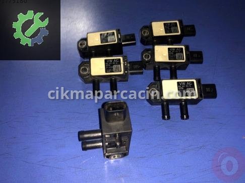 Volkswagen Passat Egzoz Sensörü 04L906051G çıkma parça