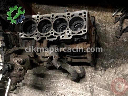 Volkswagen Passat Blok çıkma parça