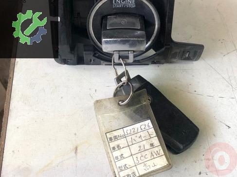Passat kontak yuvası anahtarı EZS cikma orj 3C0905843R