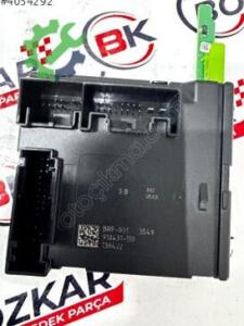 Volkswagen Passat Orijinal Çıkma Sol Ön Kapı 3C0959793B